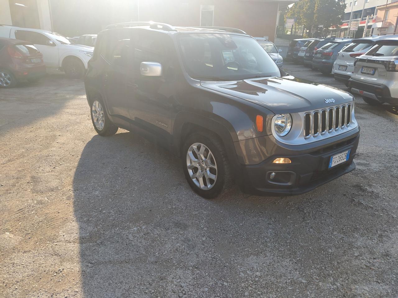 Jeep Renegade 1.6 Mjt 120 CV Limited Neopatentati