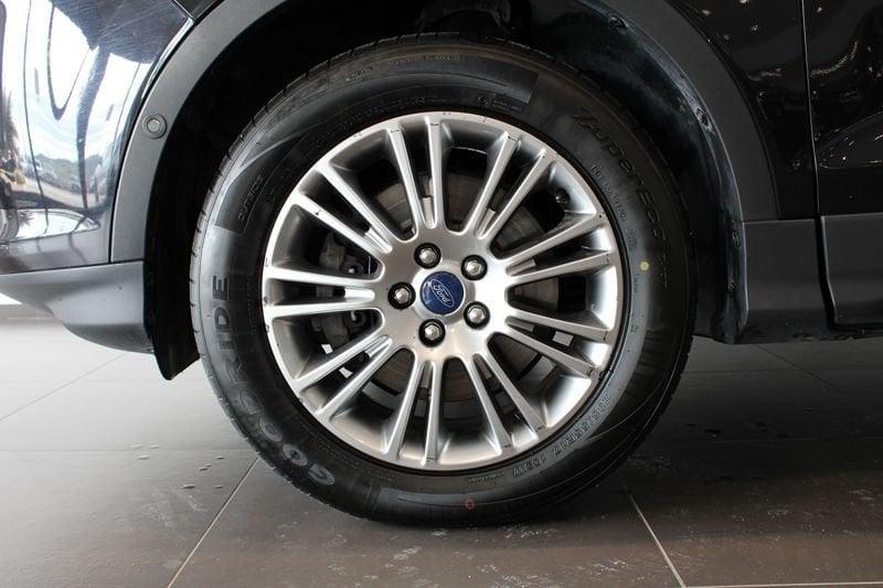 Ford Kuga 2ª SERIE 2.0 TDCI 140 CV POW. 4WD TITANIUM