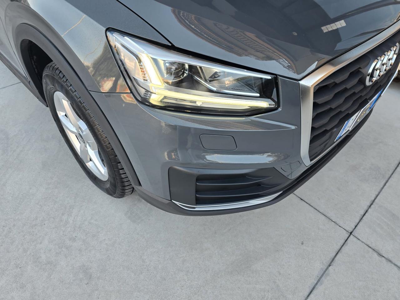 Audi Q2 30 TDI S tronic Business
