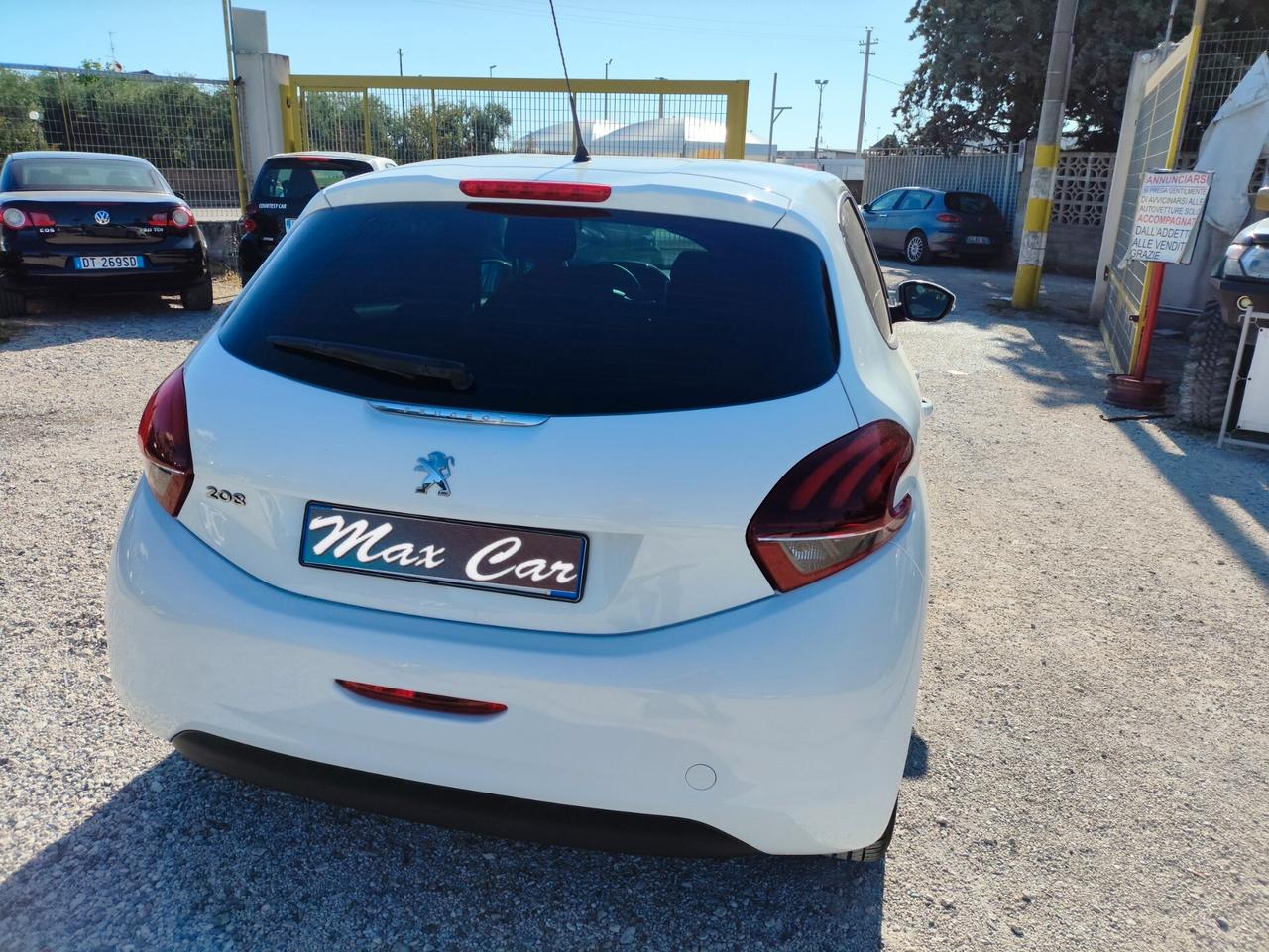 Peugeot 208 BlueHDi 75 5 porte Active