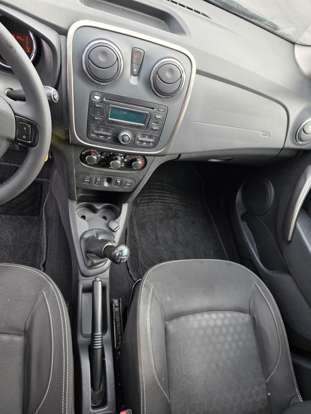 Dacia Sandero 1.5 dCi 8V 75CV Lauréate