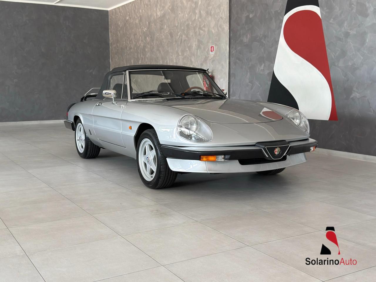 Alfa Romeo Spider 2.0 Veloce 128cv