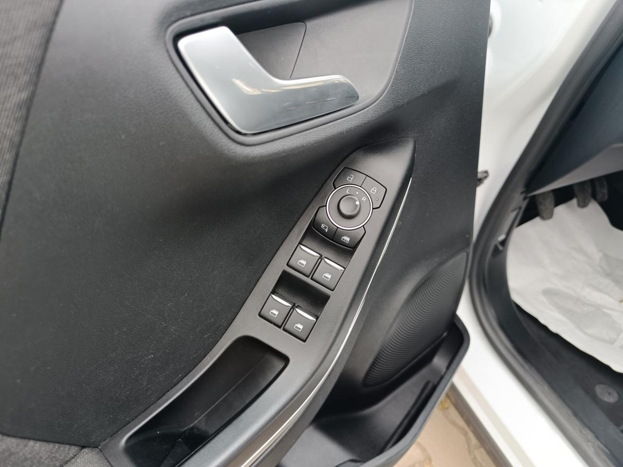 Ford Puma 1.0 EcoBoost Hybrid 125 CV Titanium