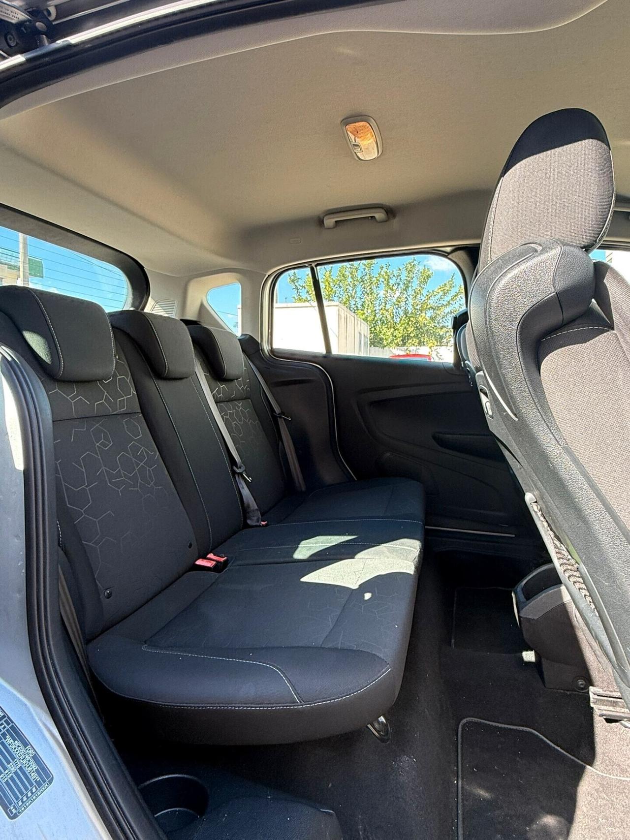 Ford B-Max 1.5 TDCi Business Titanium