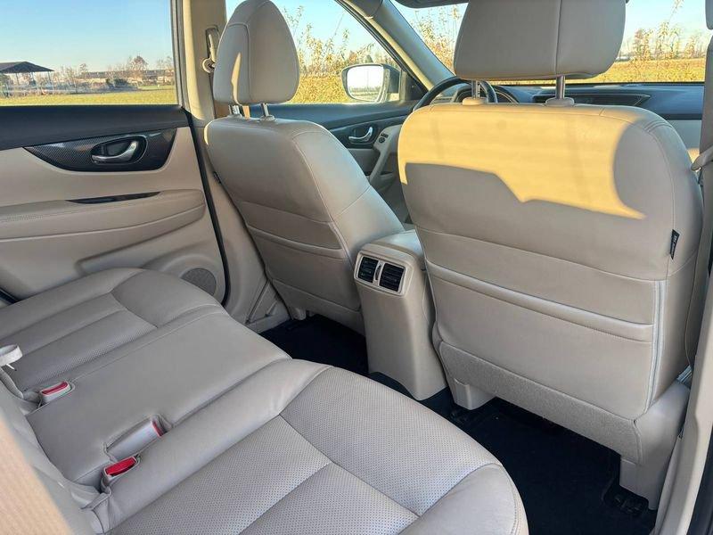 Nissan X-Trail AUT. 2.0 Diesel 177cv