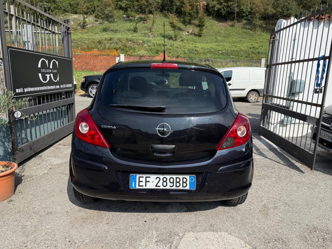Opel Corsa 1.2 5 porte Cosmo