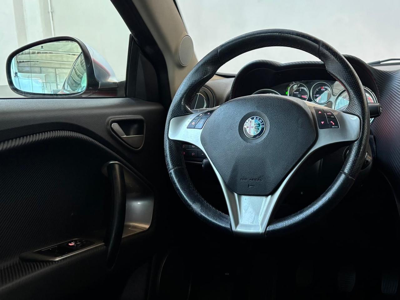 Alfa Romeo MiTo 1.4 T 155 CV Distinctive Sport Pack