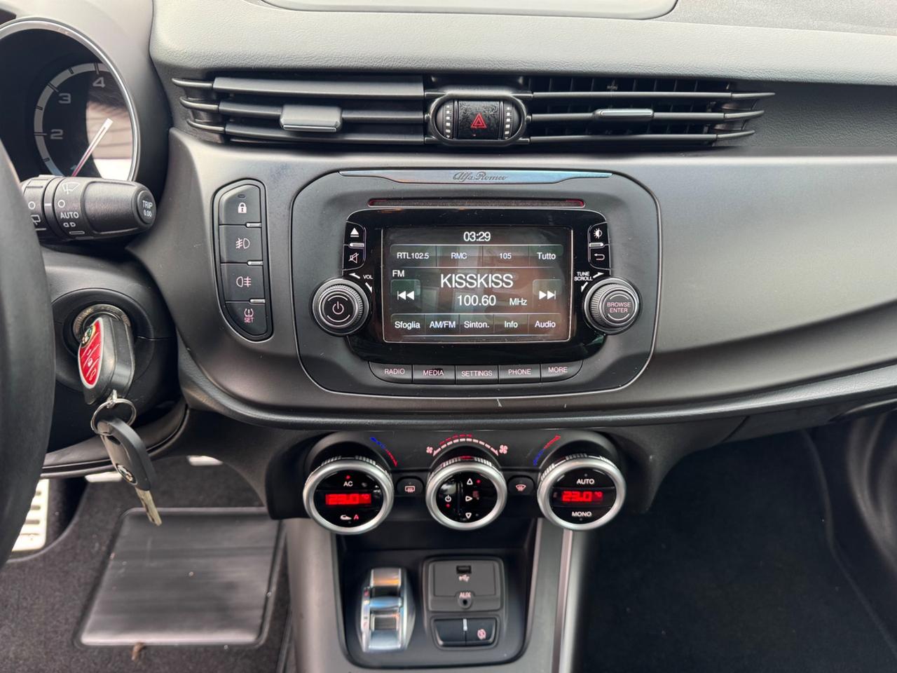 Alfa Romeo Giulietta 1.6 JTDm-2 105 CV Exclusive