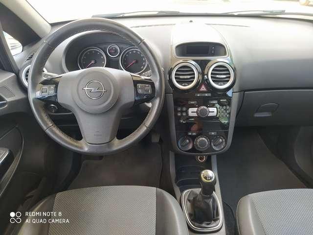 Opel Corsa Corsa IV 2010 5p 1.4 Cosmo