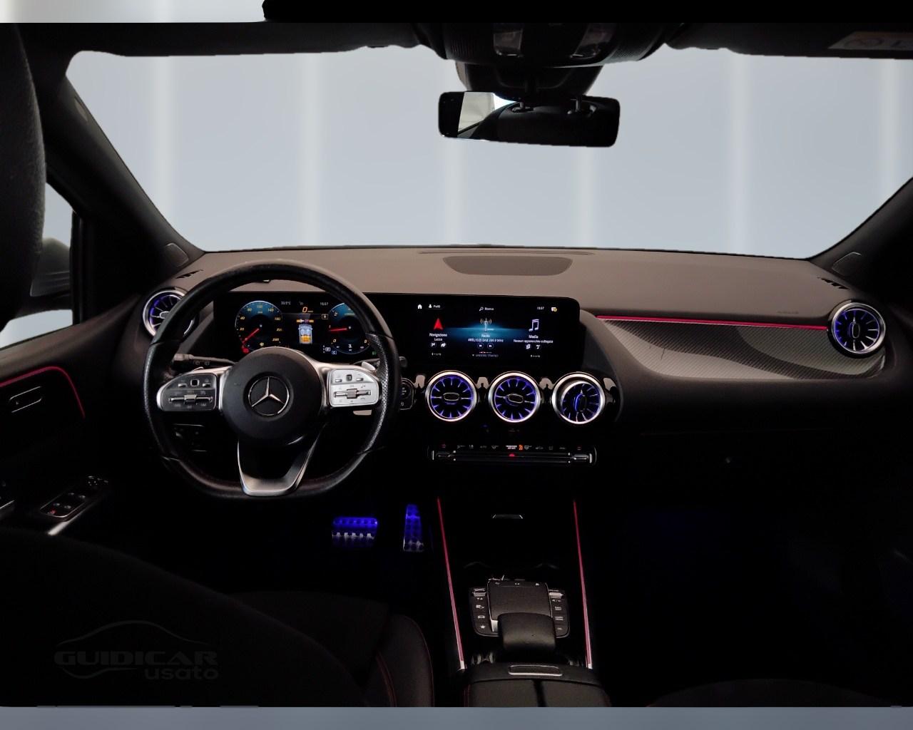 Mercedes-Benz Classe B - W247 2018 - B 180 d Premium auto