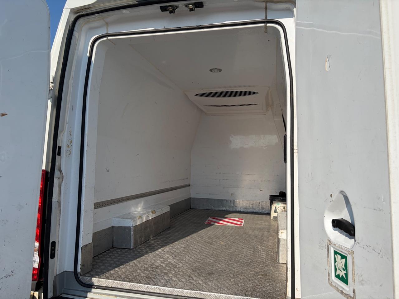 Iveco Daily 35S18V 3.0 HPT PM-SL-TM Furgone