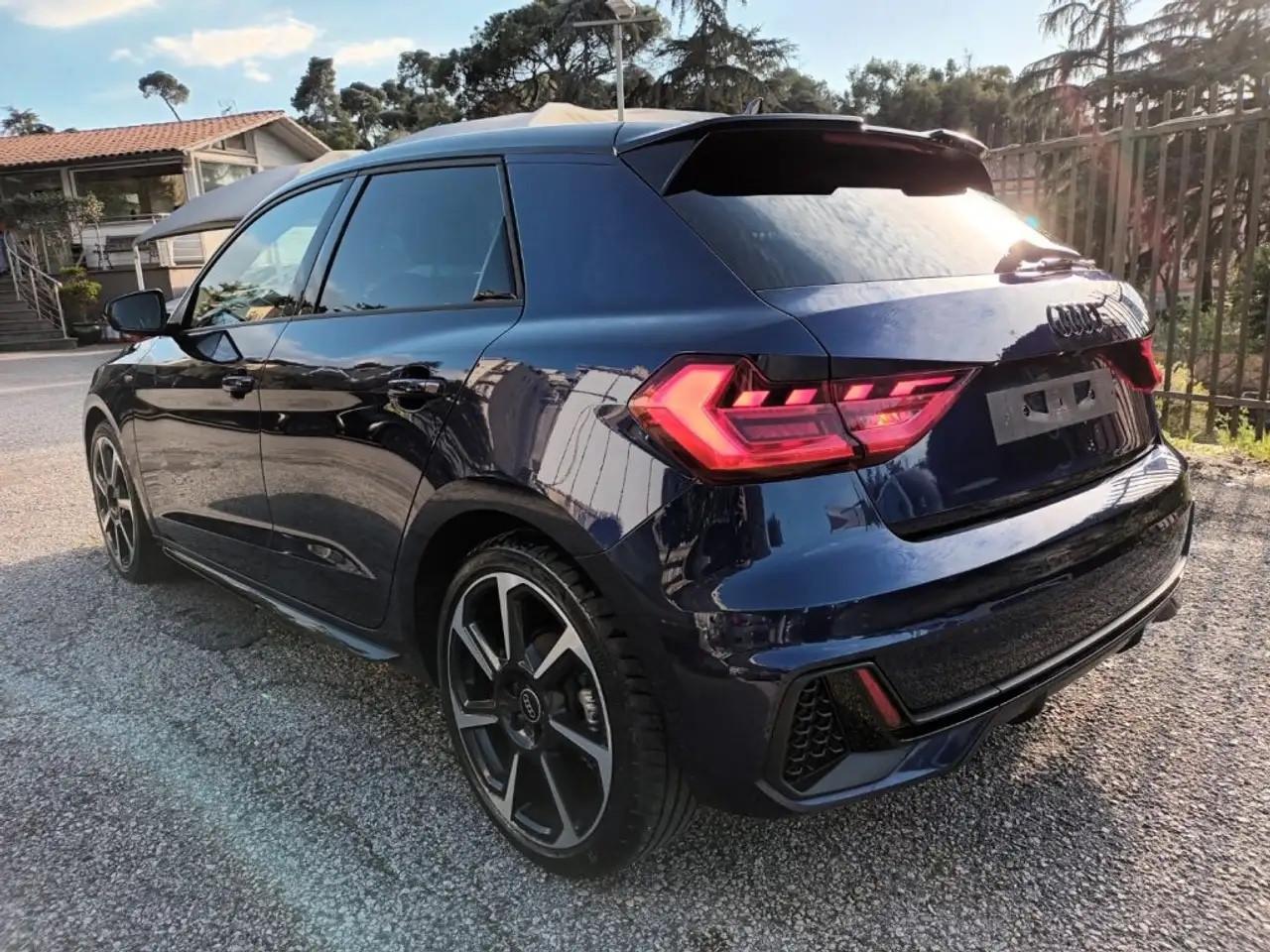 Audi A1 SPB 30 TFSI S tronic Identity Black 116cv