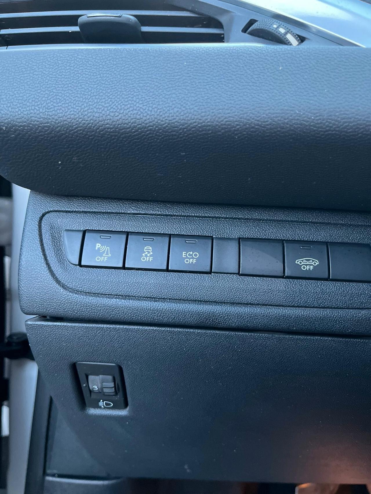 Peugeot 208 1.6 e-HDi Allure UNICO PROPRIETARIO