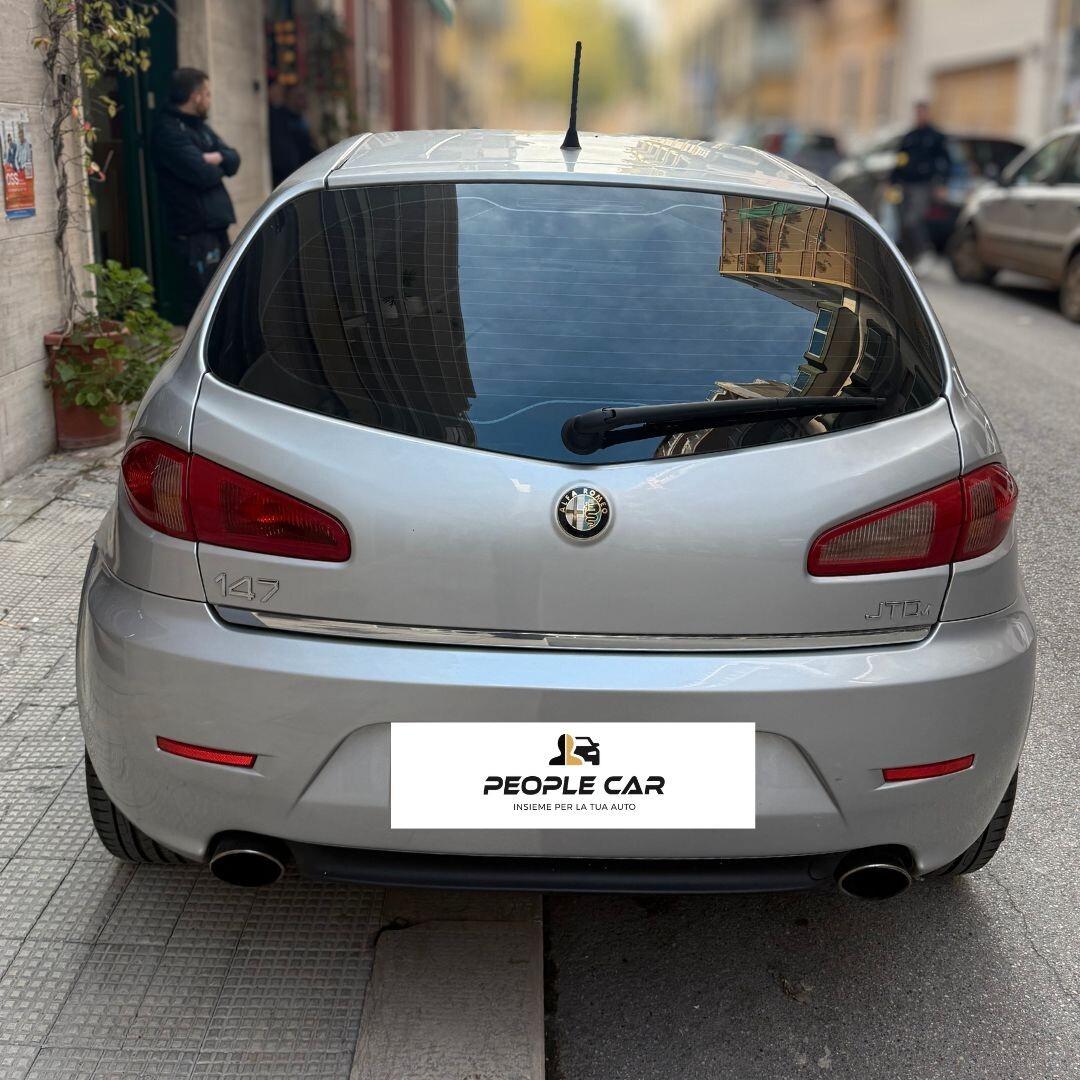 Alfa Romeo 147 **128.00km!!**