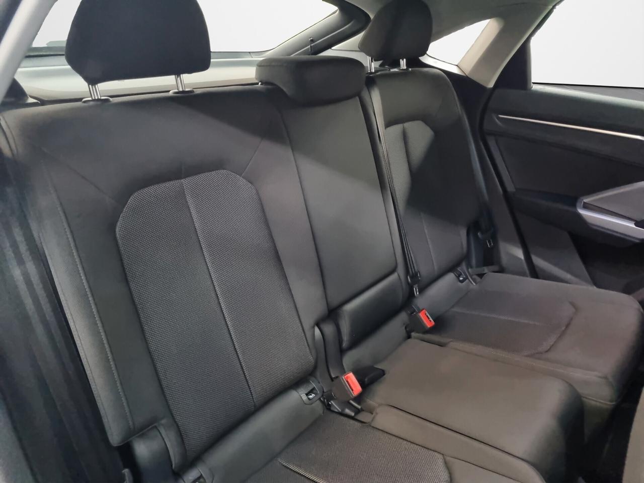 Audi Q3 SPORTBACK 35 TFSI S tronic line edition