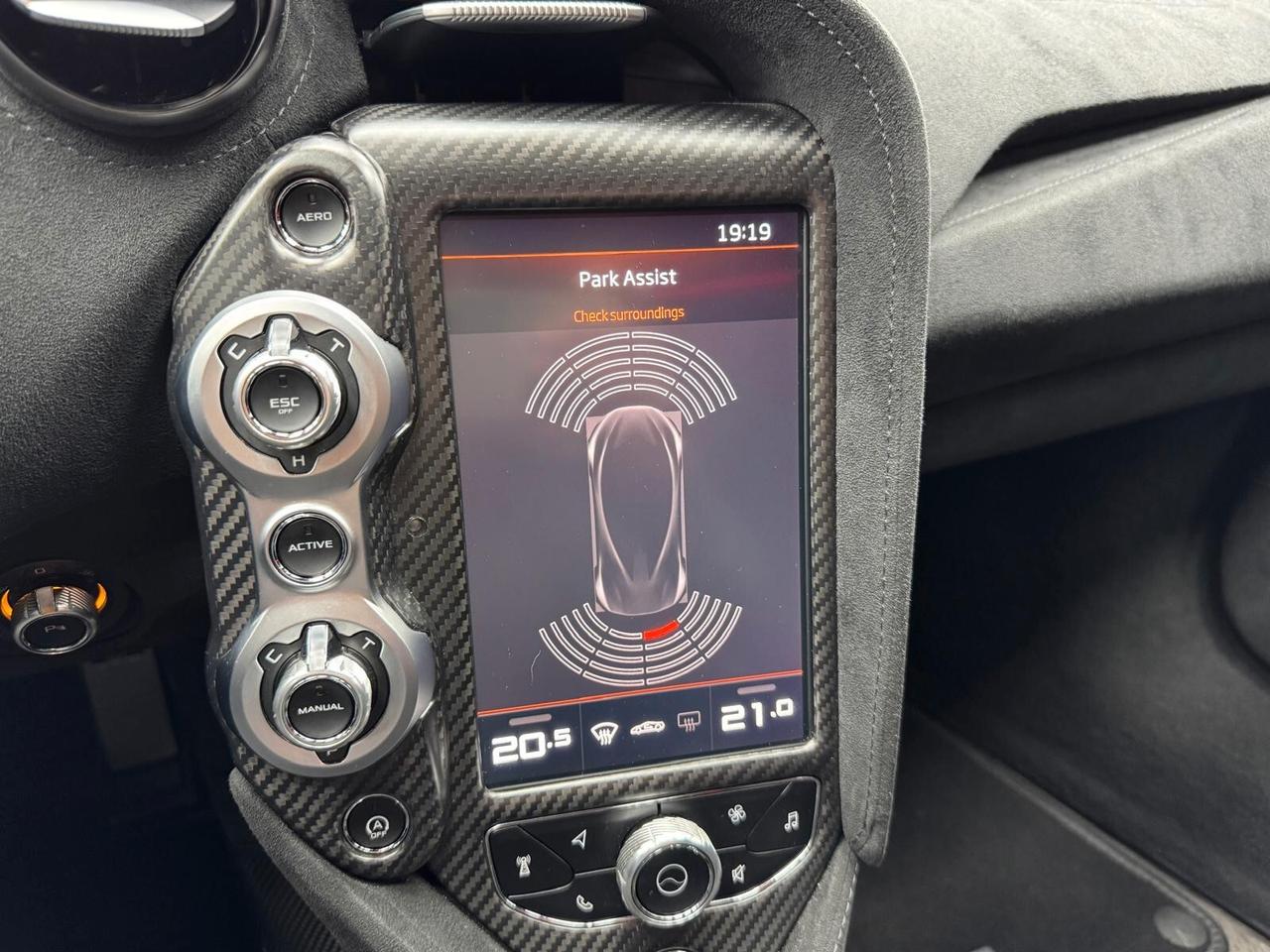 Mclaren 765LT N°37 di 765 (505)