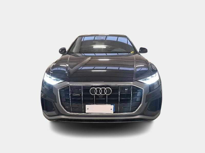 AUDI Q8 45 TDI MHEV 170kW quattro tiptronic Sport