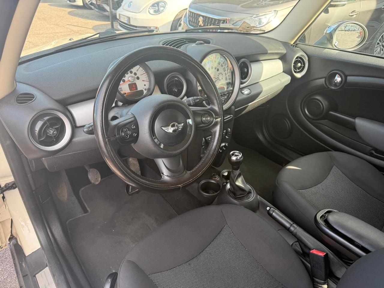 Mini 1.6 16V One (55kW)