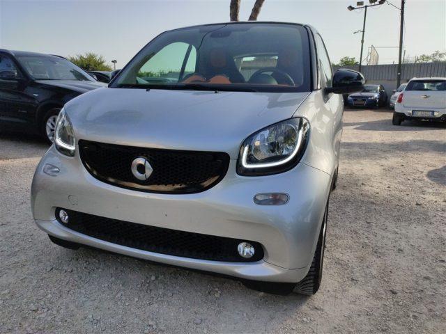 SMART ForTwo 1.0 OK NEOPATENTATI TETTO PAN.,CRUISE,NAVI ..