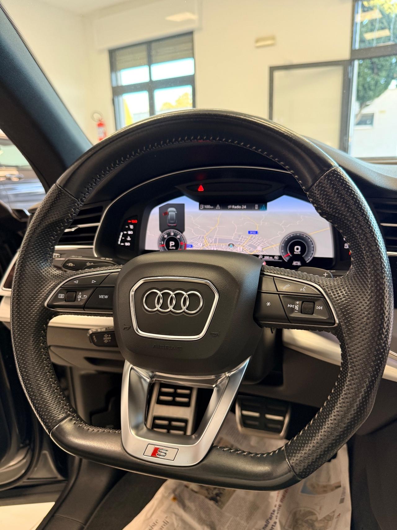 Audi Q8 50 TDI 286 CV mhev (diesel/elettrica) quattro Sport S.LINE,TETTO APRIBILE,LUCI SOFFUSE,TELECAMERA