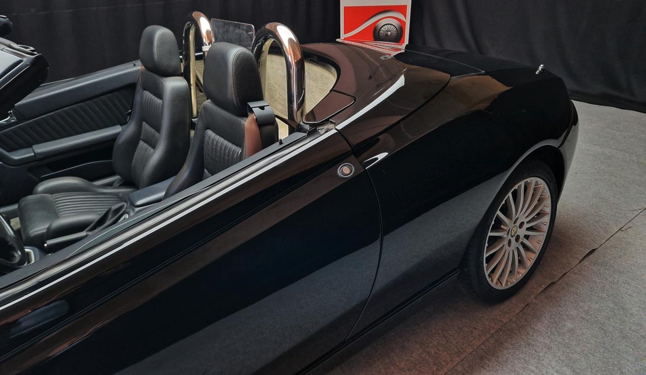Alfa Romeo Spider 3.0i V6 24V L certif. ASI C.R.S