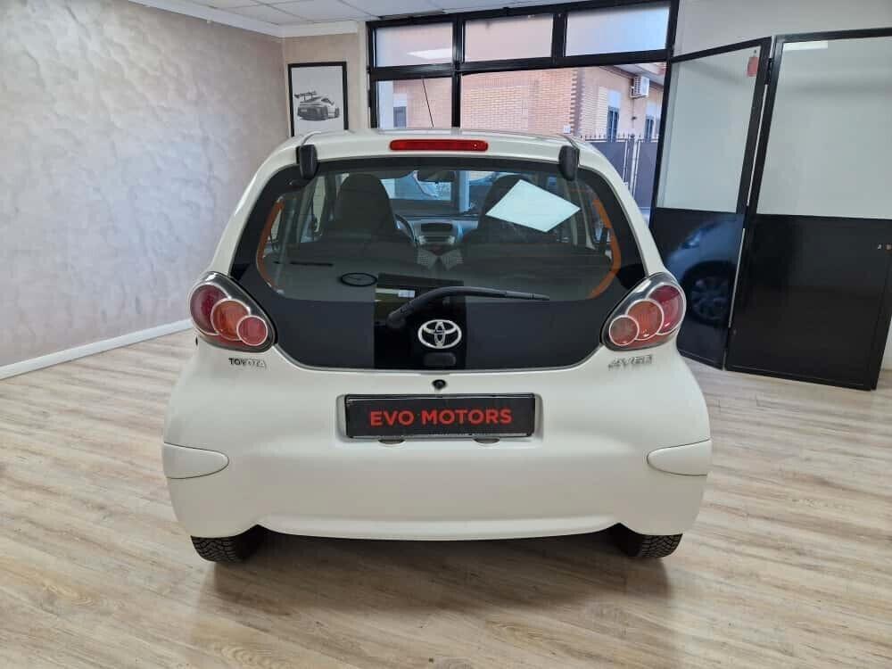Toyota Aygo 1.0 EURO 5 neopatentati