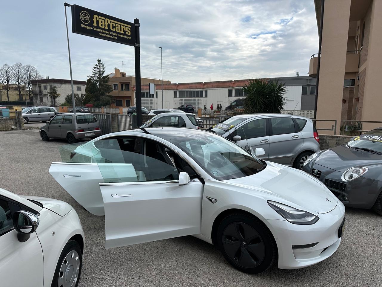 Tesla Model 3 Model 3 Long Range Dual Motor AWD