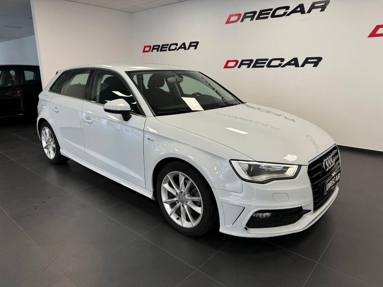 Audi A3 SPB 1.6 TDI clean diesel S Line XENON NAVI