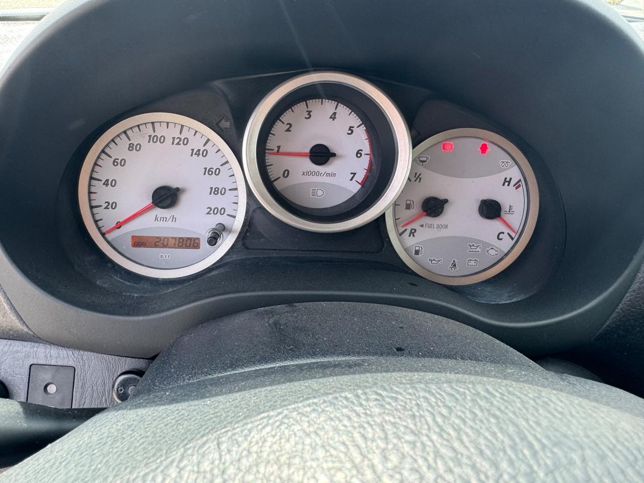 Toyota RAV 4 RAV4 2.0 Tdi D-4D 5 porte Sol