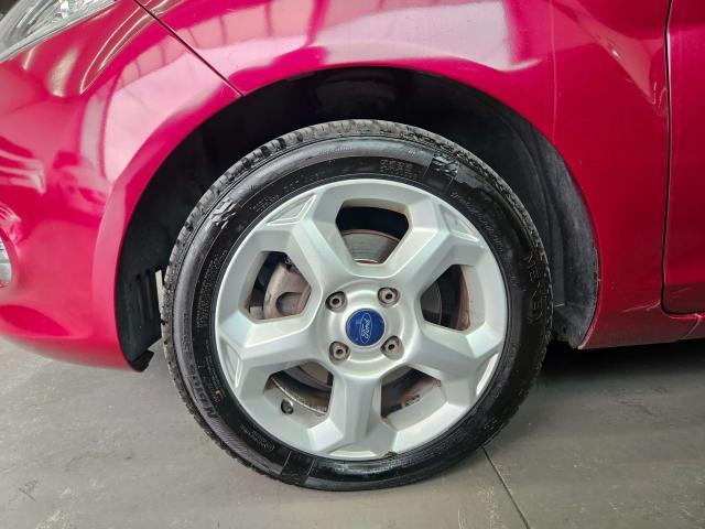 Ford Fiesta 5p 1.4 16v Titanium Gpl NEOPATENTATI