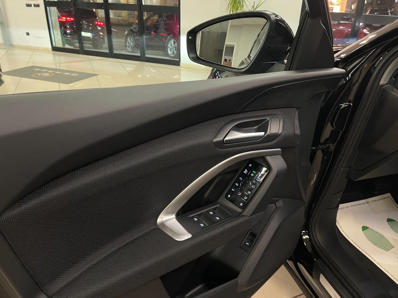 Nuova Q5 Sportback S line 2.0 TDI quattro 204cv