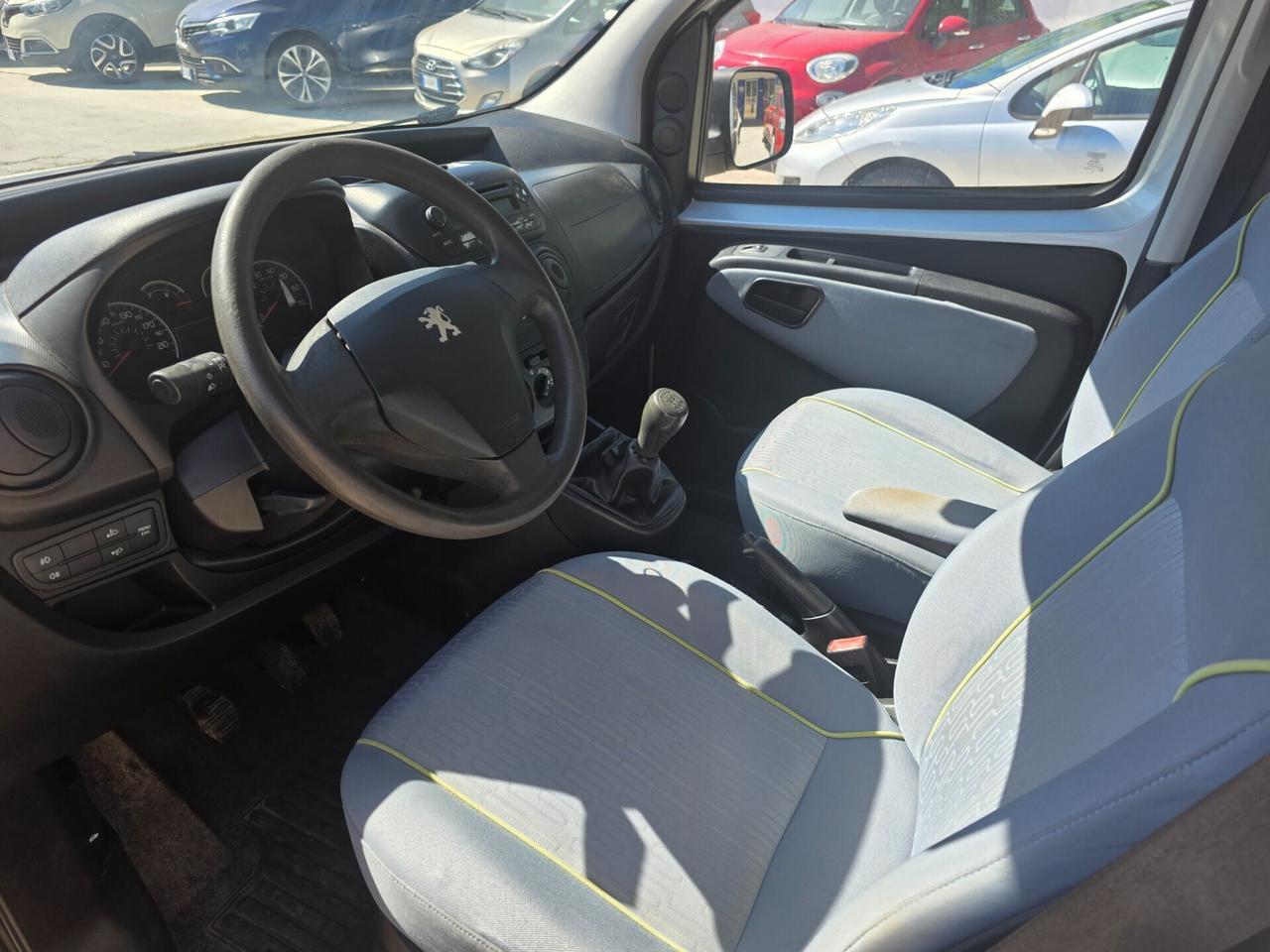Peugeot Bipper Tepee 1.4 HDi BEVE OLIO