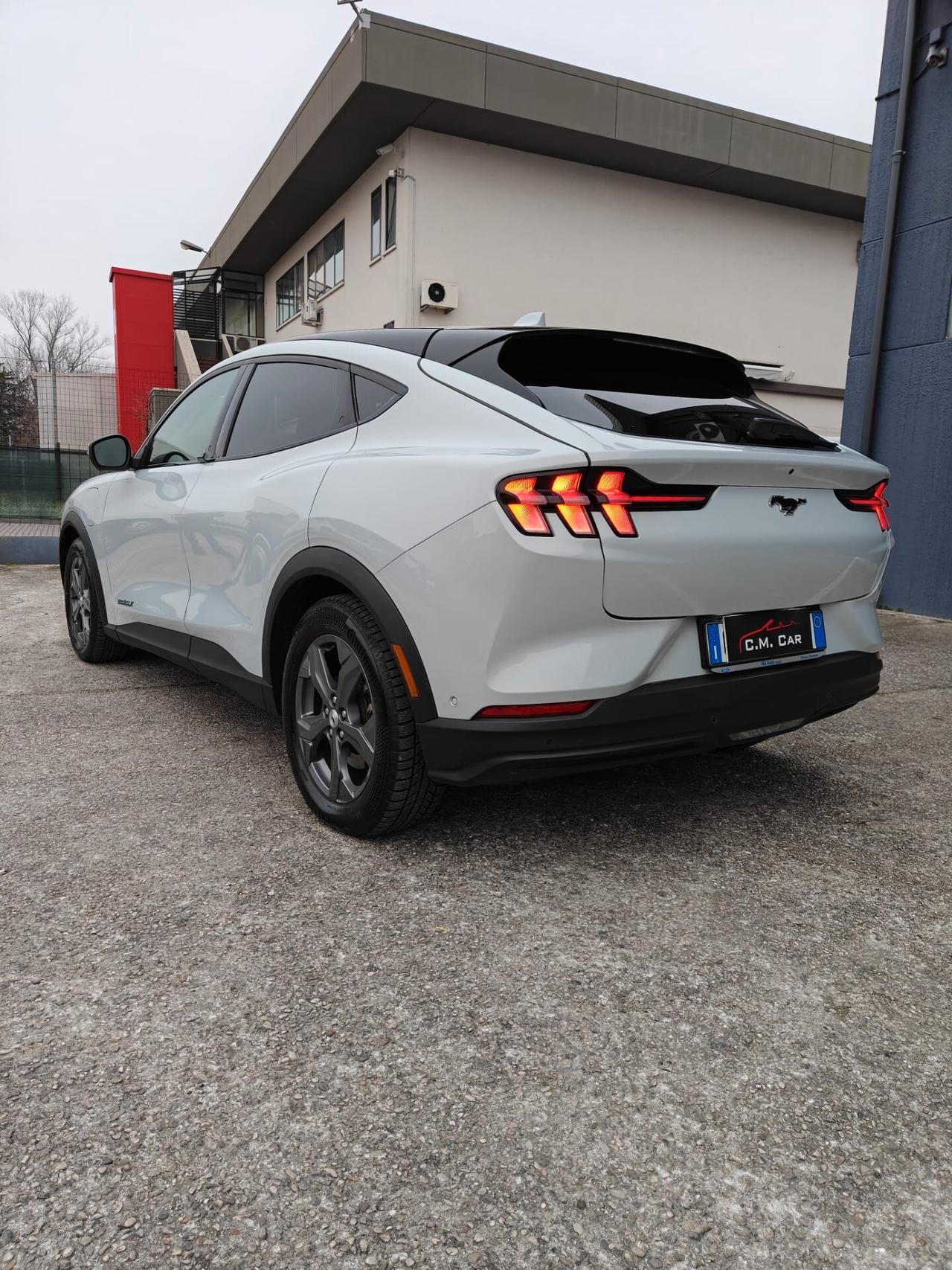 Ford Mustang Mach-E Extended Range 294 CV