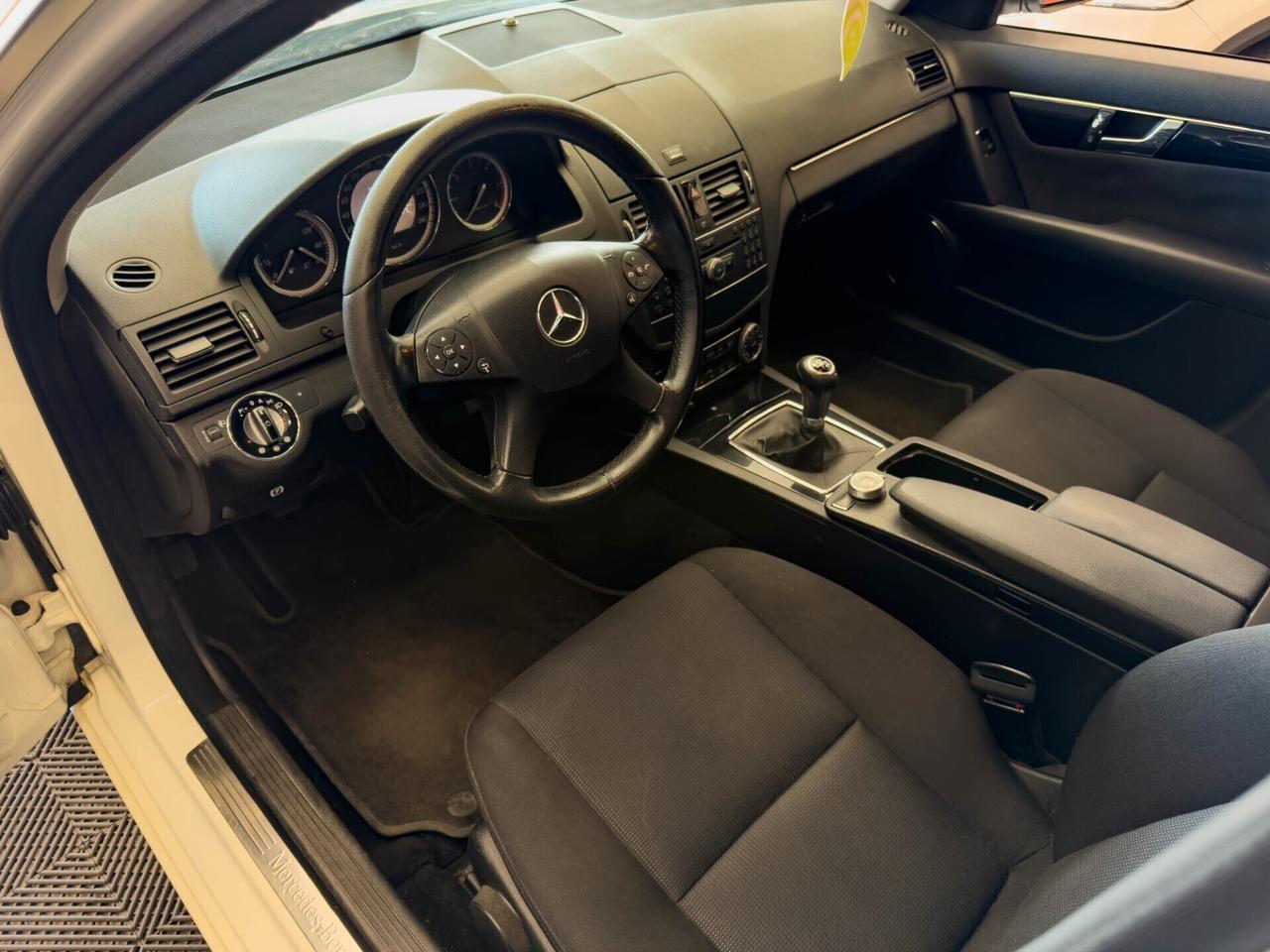 Mercedes-benz C 220 CDI Avantgarde 170 cv