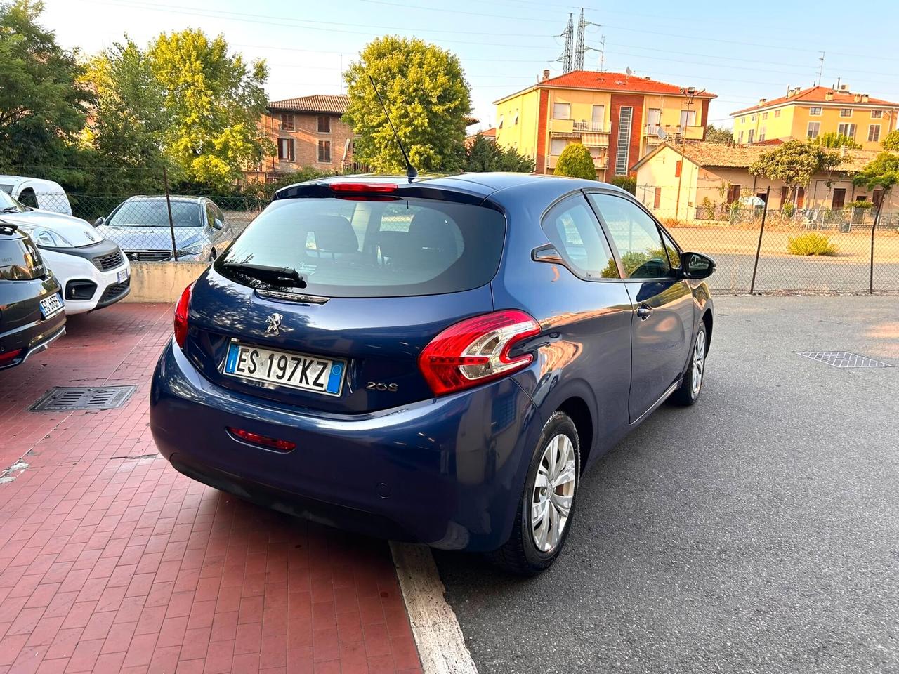 Peugeot 208 2013 1.0 Benzina 116.000 KM EURO5B