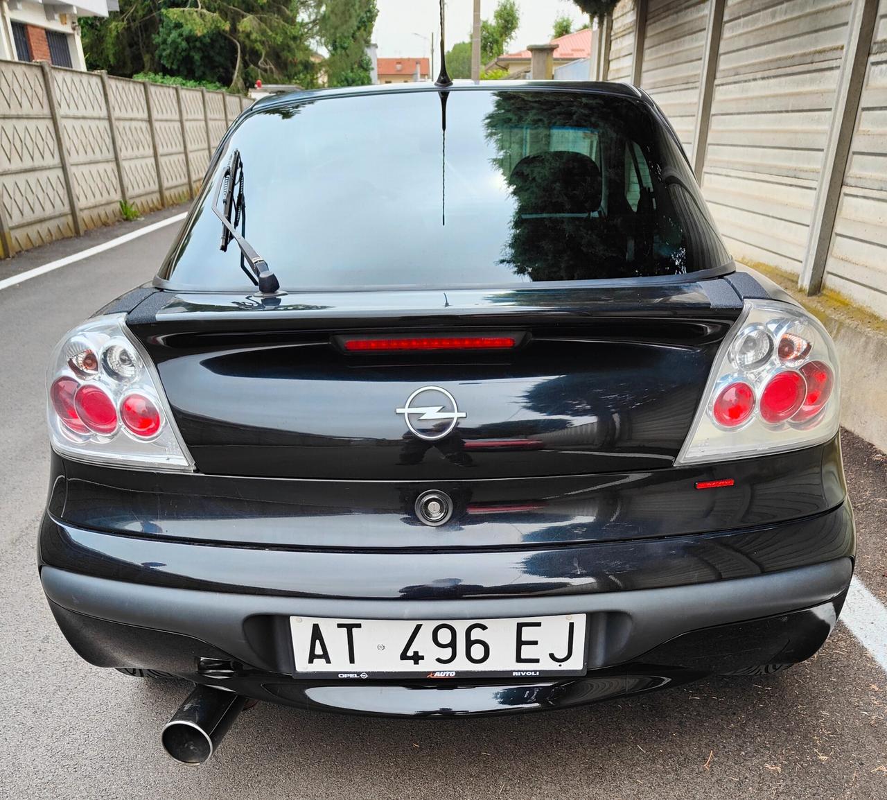 Opel Tigra 1.6i 16V cat