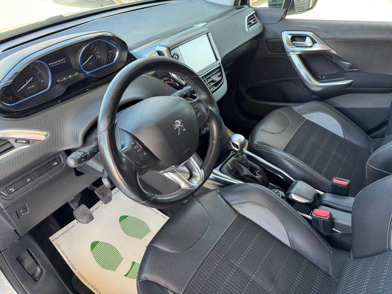 Peugeot 2008 1.6 e-HDi 115 CV Stop&Start Allure
