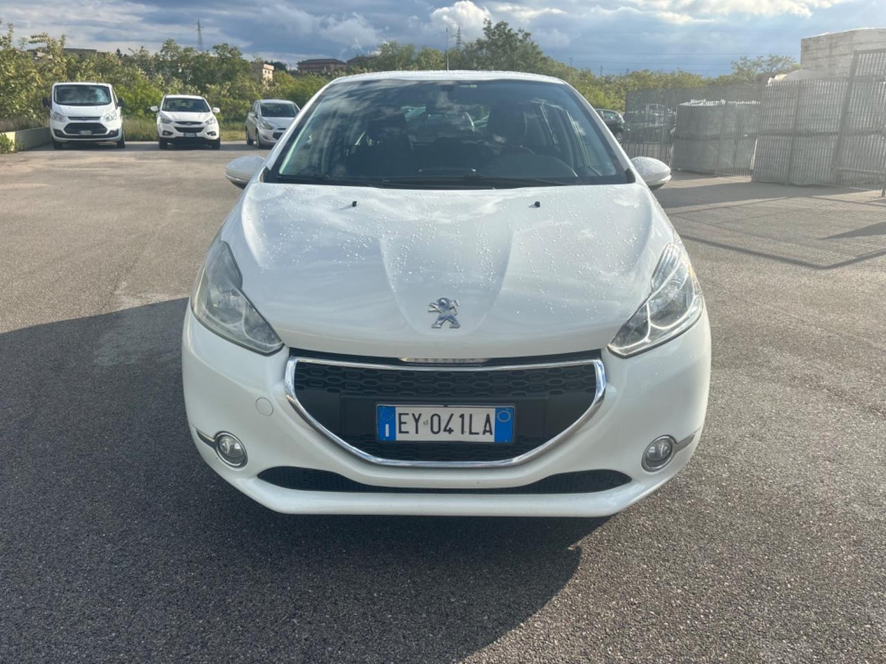 Peugeot 208 1.4 HDi 68 CV 5 porte Active