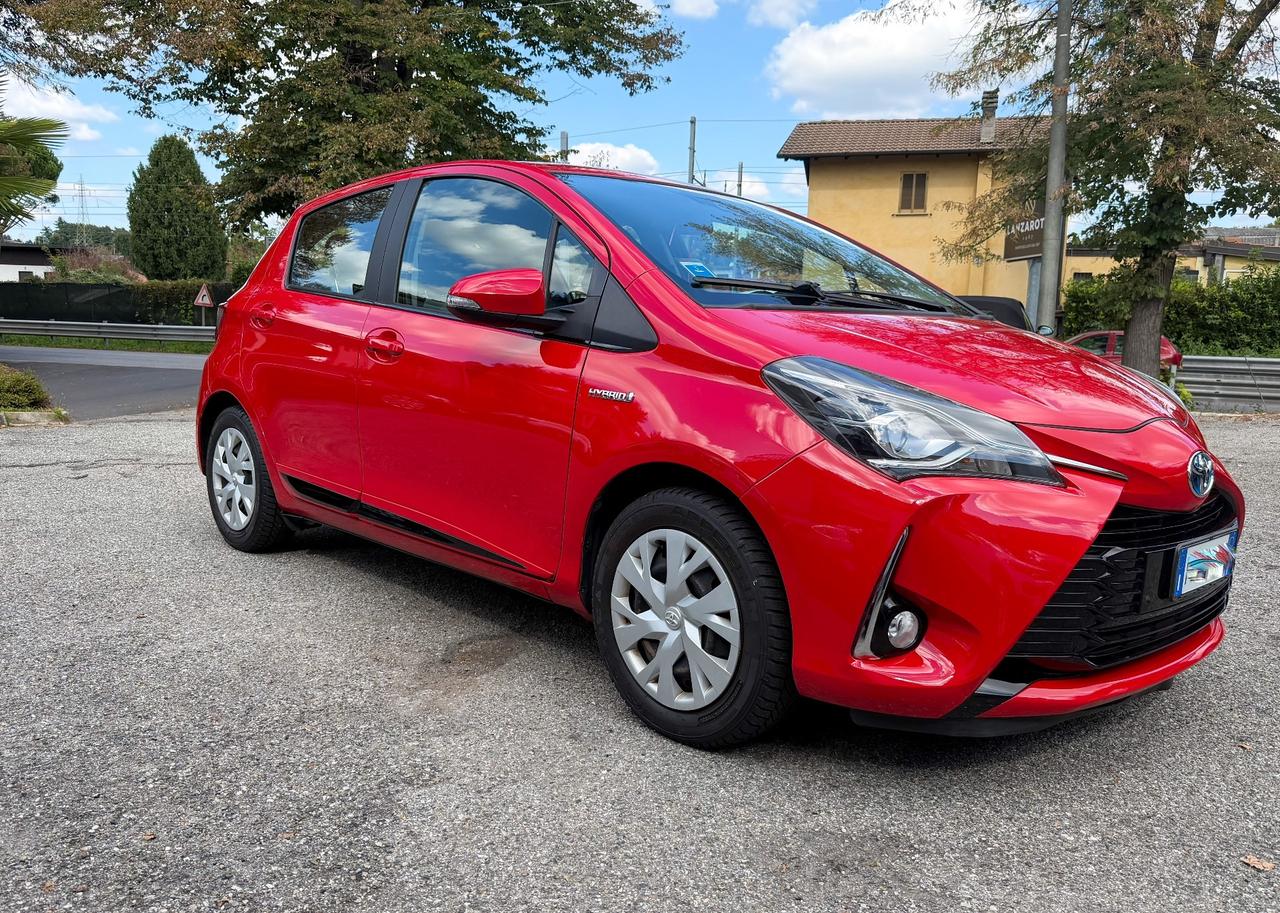 Toyota Yaris 1.5 Hybrid 5 porte Active