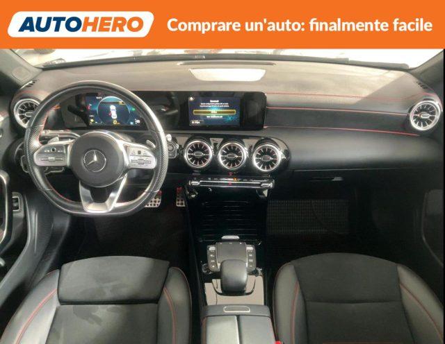 MERCEDES-BENZ A 200 d Automatic Premium