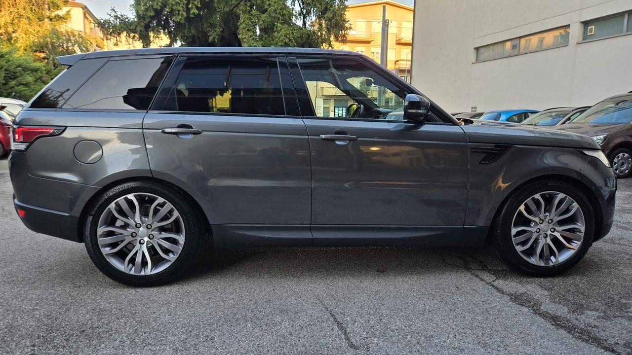 Land Rover Range Sport 3.0 TDV6 HSE Dynamic Edition Grey