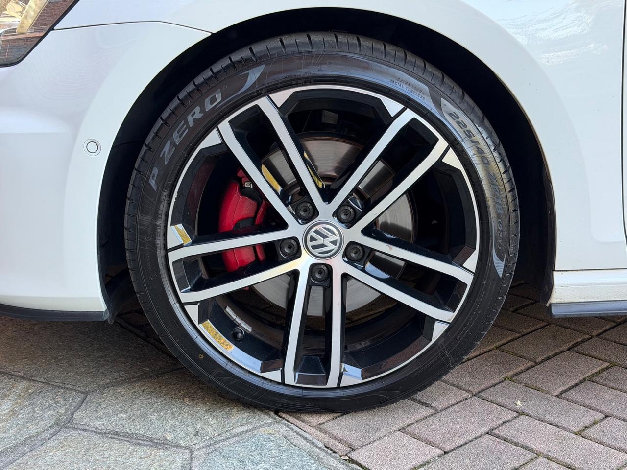 Volkswagen Golf GTD 2.0 TDI 5p. BlueMotion Technology