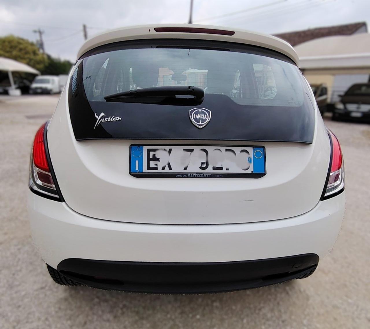 LANCIA Ypsilon 0.9 TwinAir 85 CV 5 porte Metano Ecochic Gold