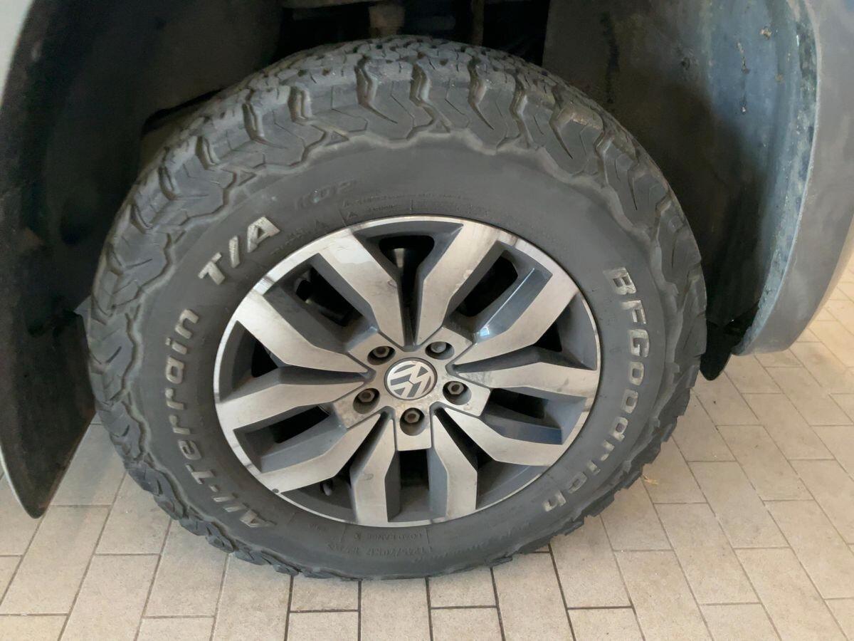 Volkswagen Amarok 180 CV CANYON