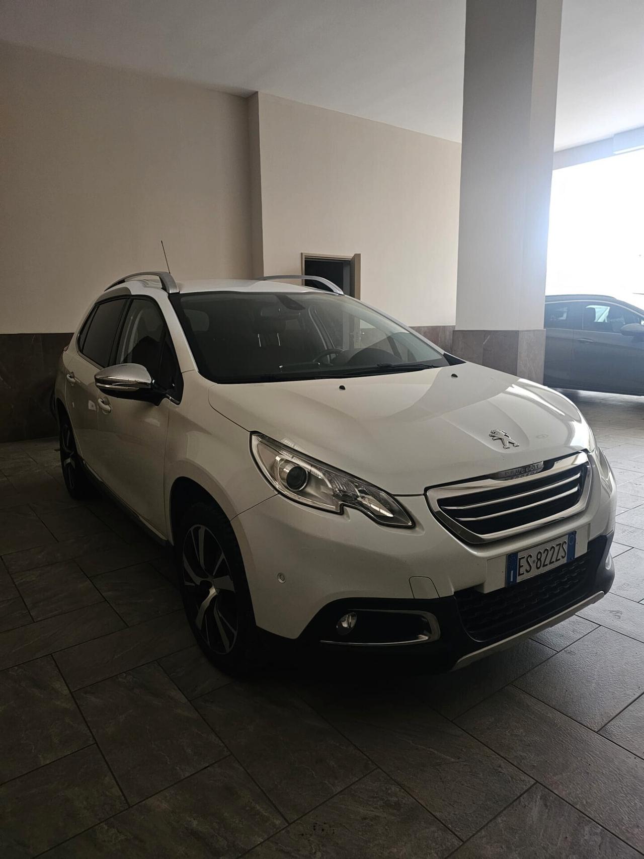 Peugeot 2008 1.6 e-HDi 92 CV Stop&Start Allure