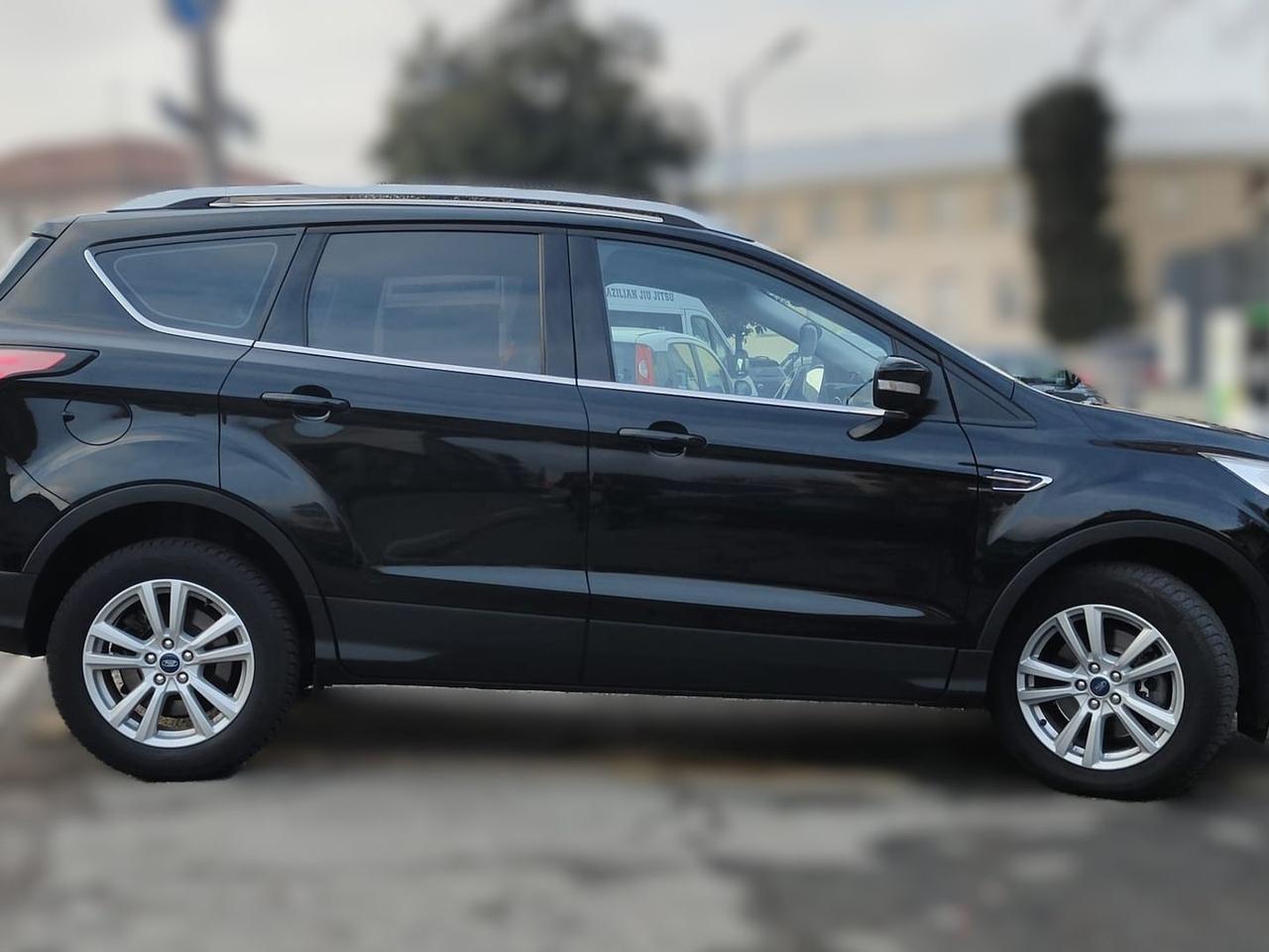 Ford Kuga Business 1.5 tdci 120 CV #9053