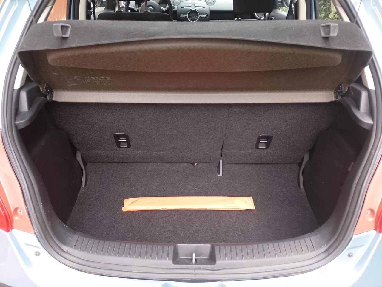 Mazda 2 1.3 16V 86CV 5p. Play