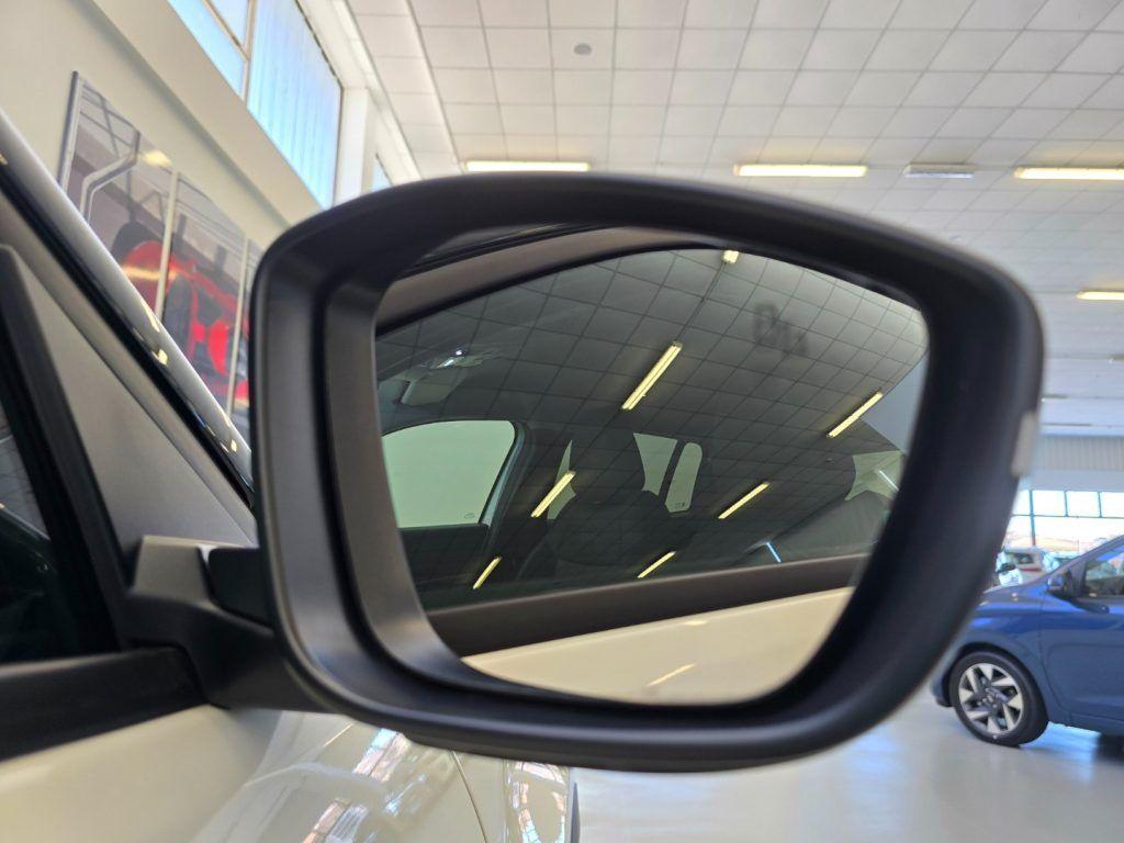 Jeep Avenger 1.2 Turbo 100 CV e-Hybrid Summit