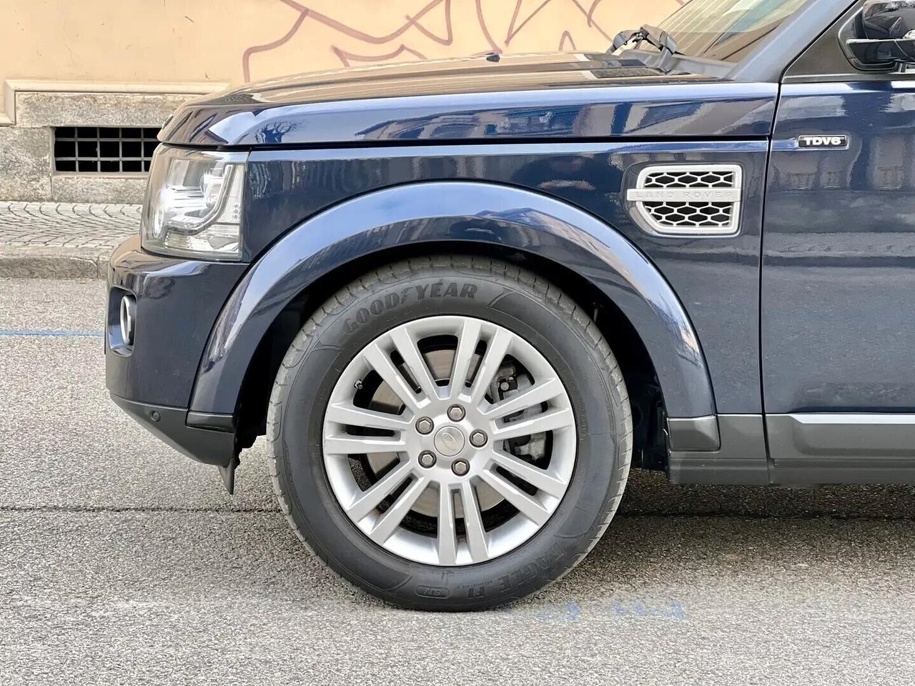 Land Rover Discovery 4 3.0 TDV6 211CV HSE