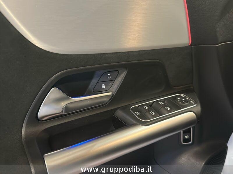Mercedes-Benz Classe B - W247 2023 B 180 d AMG Line Premium auto